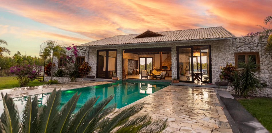 Luxury and High-Value Estate Appraisals - Luxury Property Valuations And Appraisals
